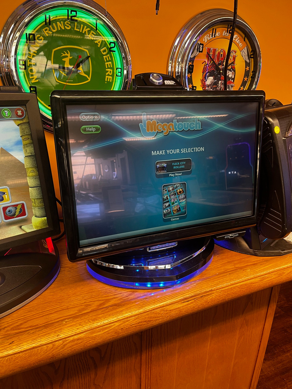 Megtouch Live CounterTop Used - Interactive Arcade Game